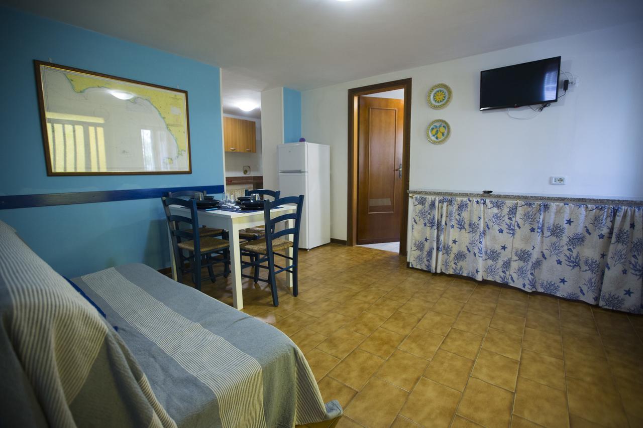 Appartamento In Villa Valentini, Fronte Mare, Giardino E Parcheggio Privato, Wifi, Dotato Di Tutti I Confort, Nel Golfo Di Gaeta Мінтурно Екстер'єр фото